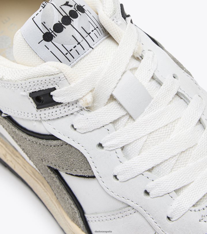 b.560 usado 8T8H4Z25 blanco/aluminio hombres Diadora zapatos