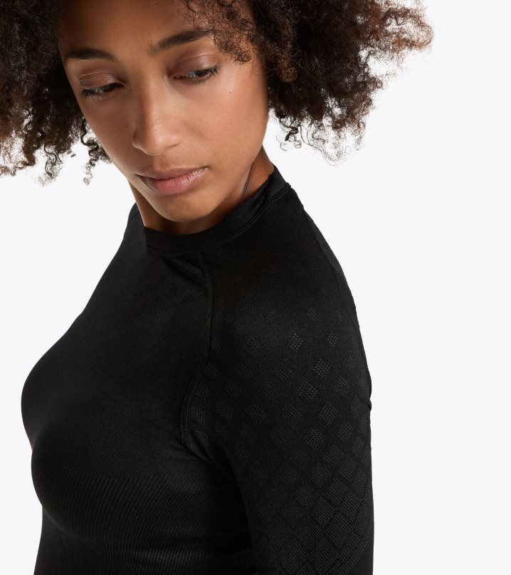 yo ls acto de camiseta 8T8H4Z683 negro mujer Diadora vestir