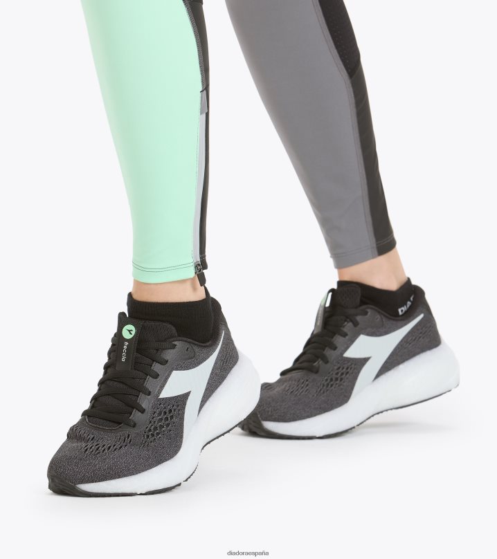 frecuencia w 8T8H4Z631 blanco negro mujer Diadora zapatos